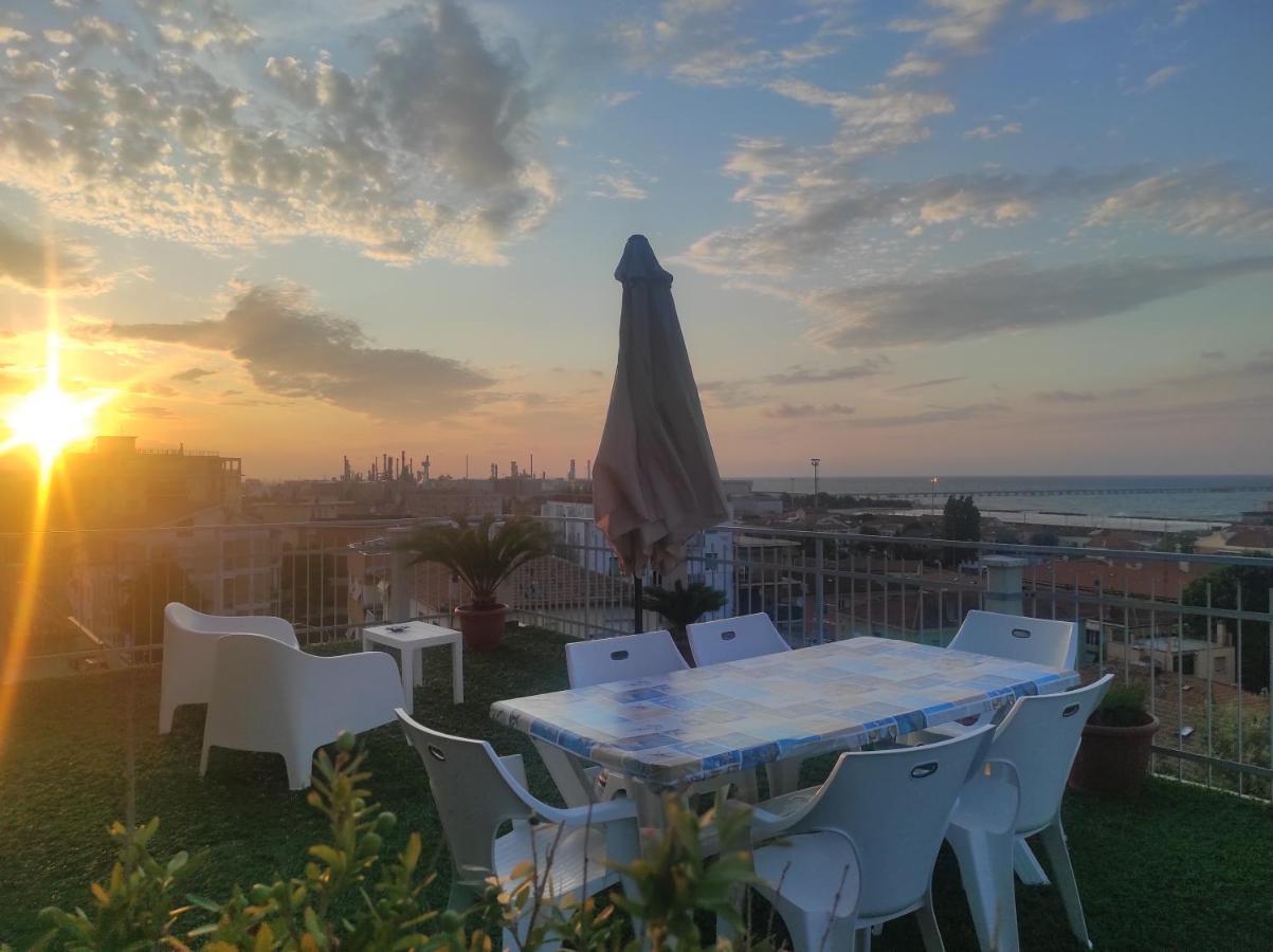 Apartmán La Terrazza Falconara Marittima Exteriér fotografie